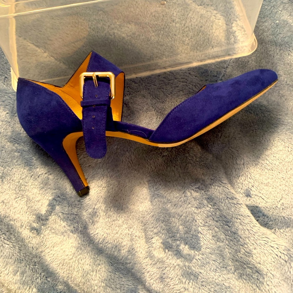Royal blue suede size 91/2